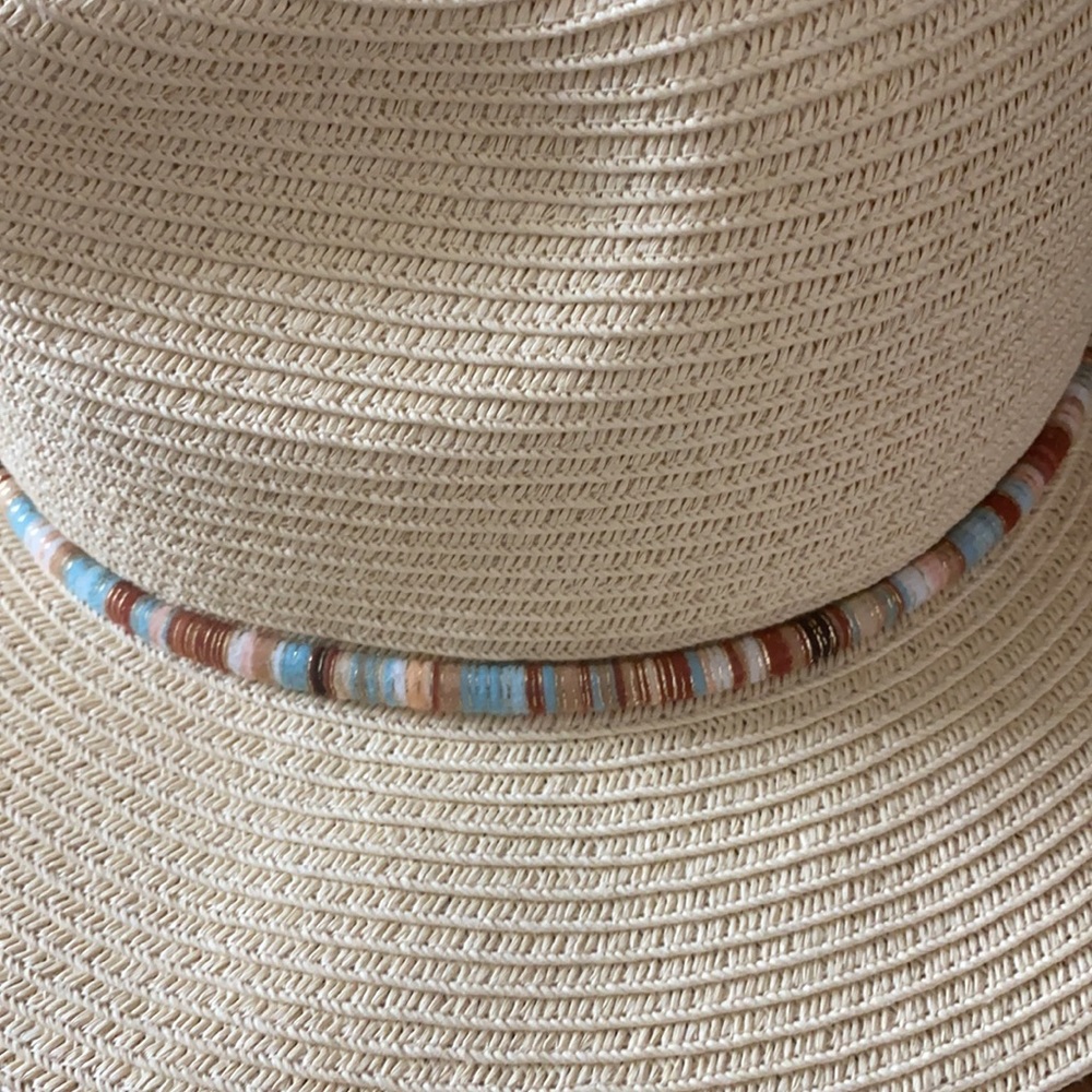 hat - Picture 2 of 3